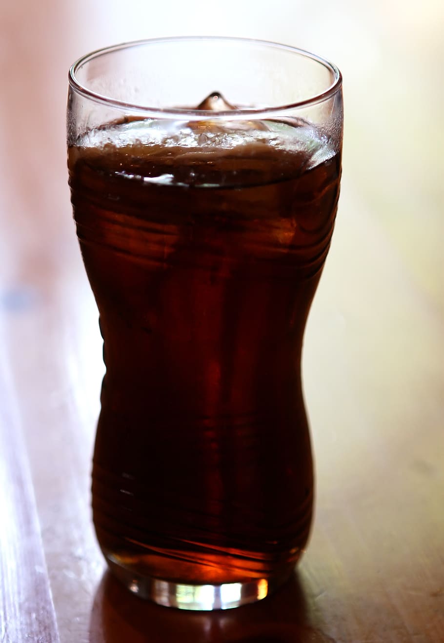 filled clear glass on brown wooden surface, bar, beverage, black HD wallpaper