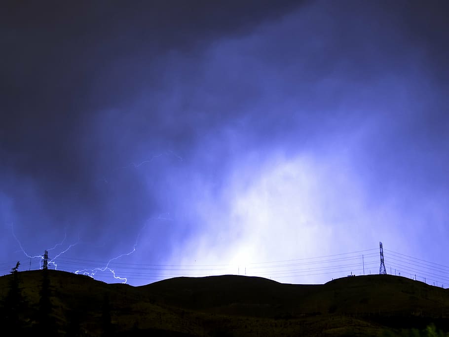 clouds, electric post, lightning, night, silhouette, sky, uitility poles HD wallpaper