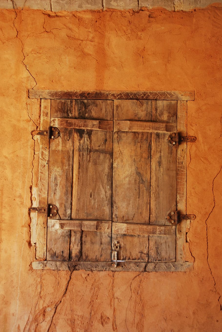 Window, Rural, Clay, Rustic, wood - material, dirty, old, backgrounds HD wallpaper