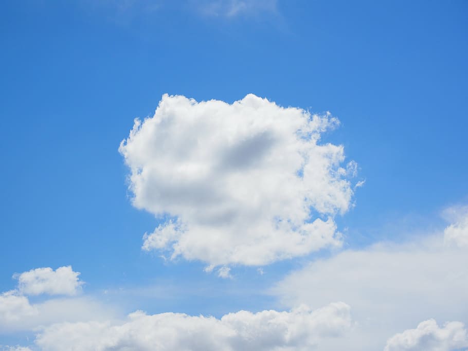 white clouds with clear blue sky, summer day, sunny day, cumulus clouds, HD wallpaper