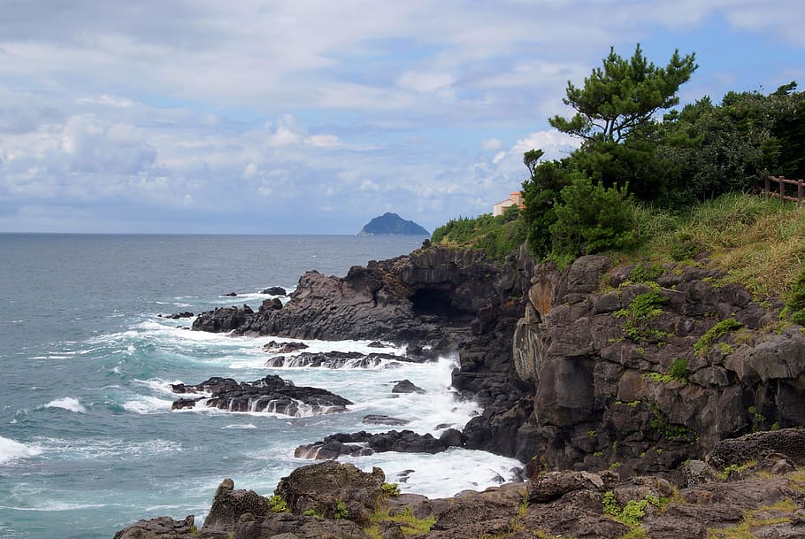 klitschko, whether or not, sea, rock, water, rock - object HD wallpaper