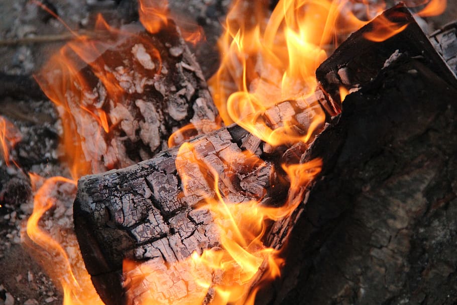 Fire, Campfire, Flame, Burn, Blaze, romantic, fire - Natural Phenomenon HD wallpaper
