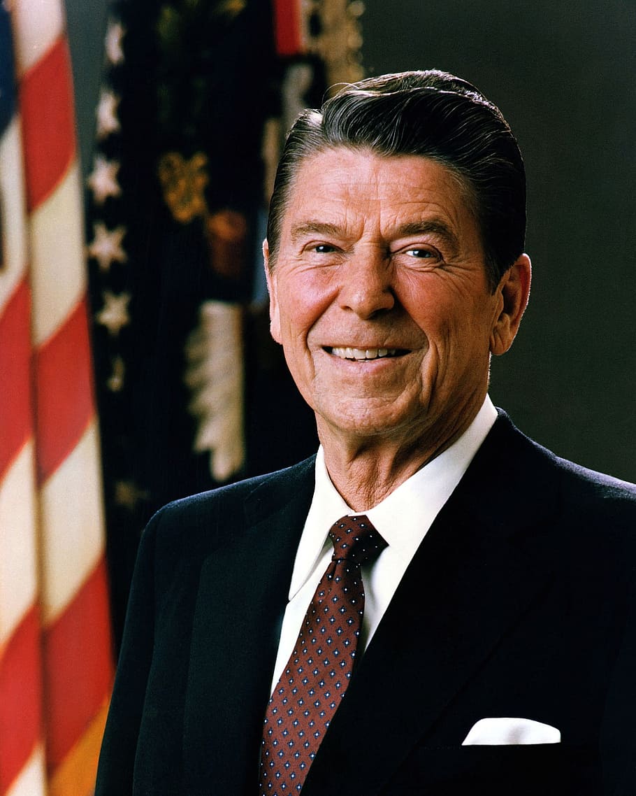 man smiling taking selfie, President, Usa, Ronald Reagan, united states, HD wallpaper