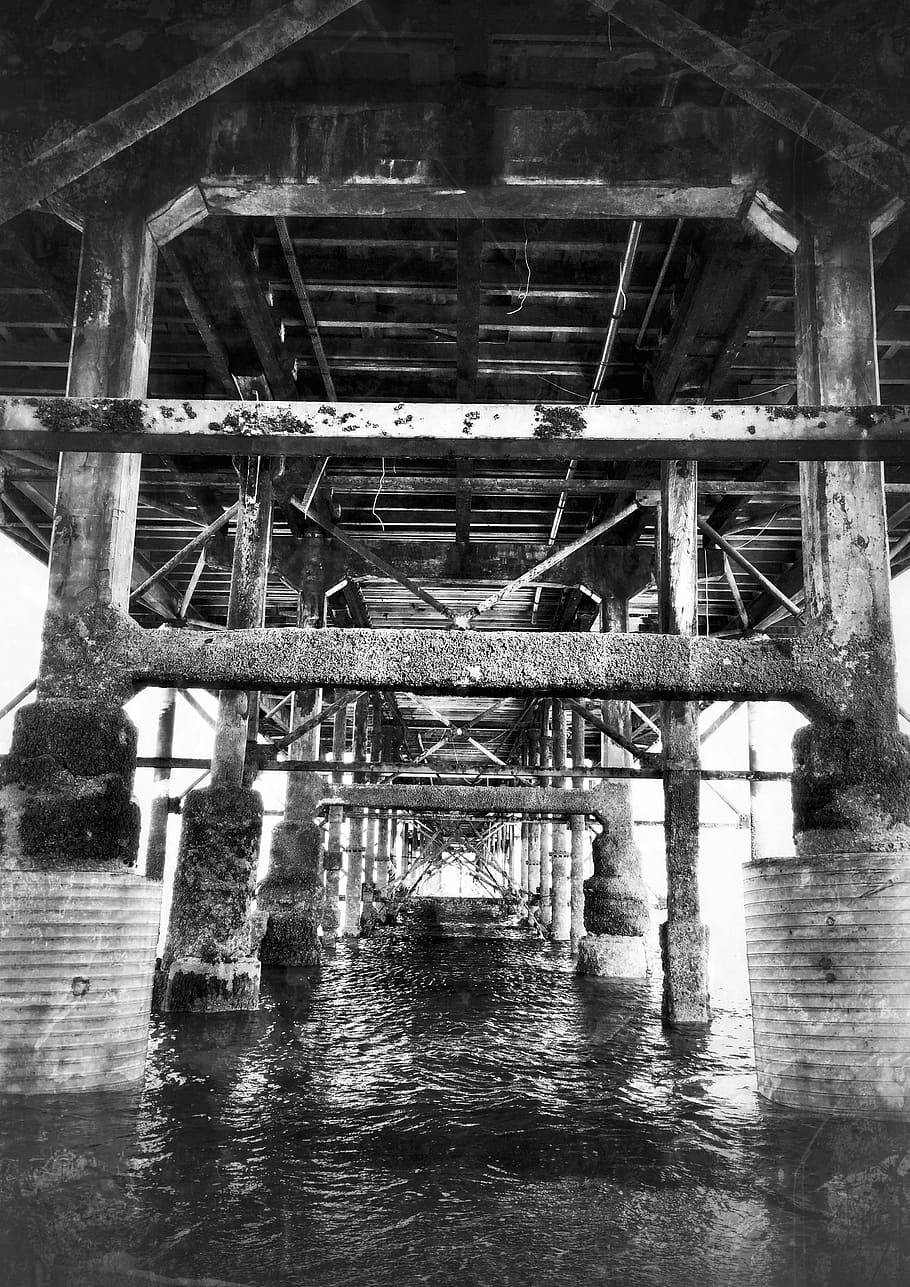 pier, noir, rusty, structure, water, industrial, metal, construction HD wallpaper