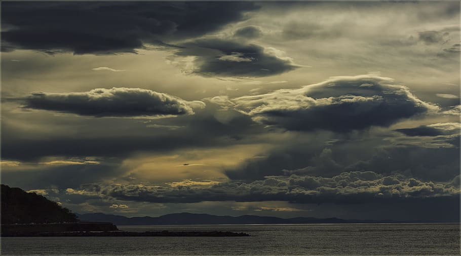 blue sea under blue cloudy sky, clouds, landscape, grey, summer HD wallpaper