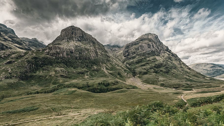 mountains and grass field, sky, cloudy, highland, landscape HD wallpaper