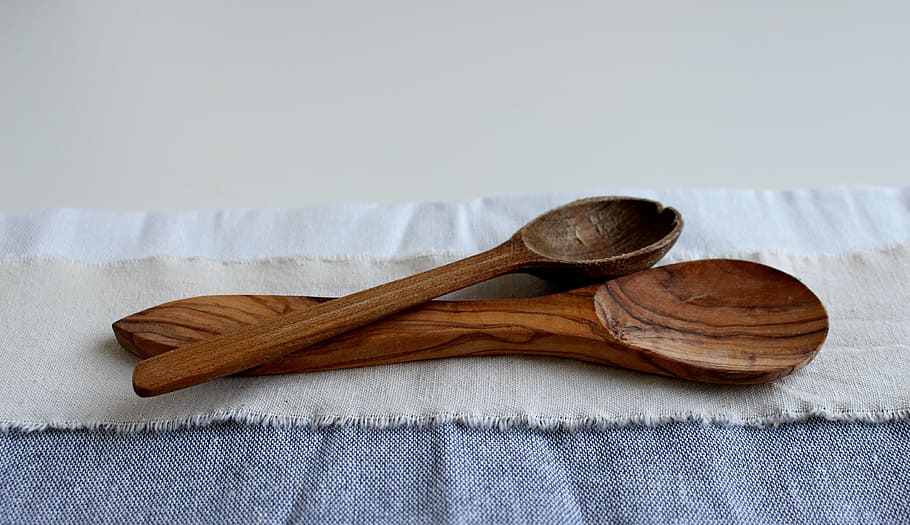 Close, Wooden Spoon, Old, Rustic, wooden cutlery, kitchen cutlery HD wallpaper