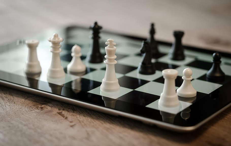 white and black chess pieces on black tablet computer, ipad HD wallpaper