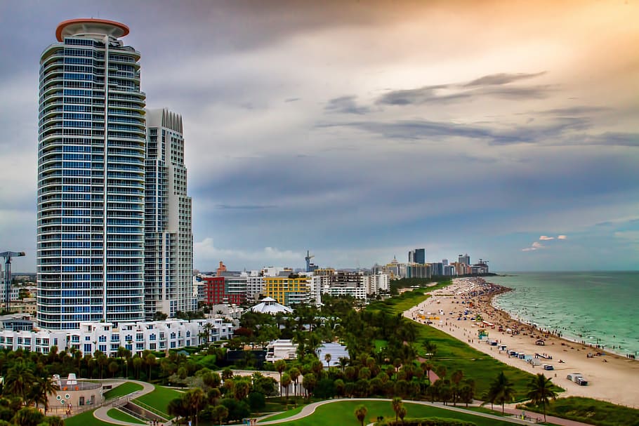 miami, skyscraper, building, beach, architecture, built structure HD wallpaper