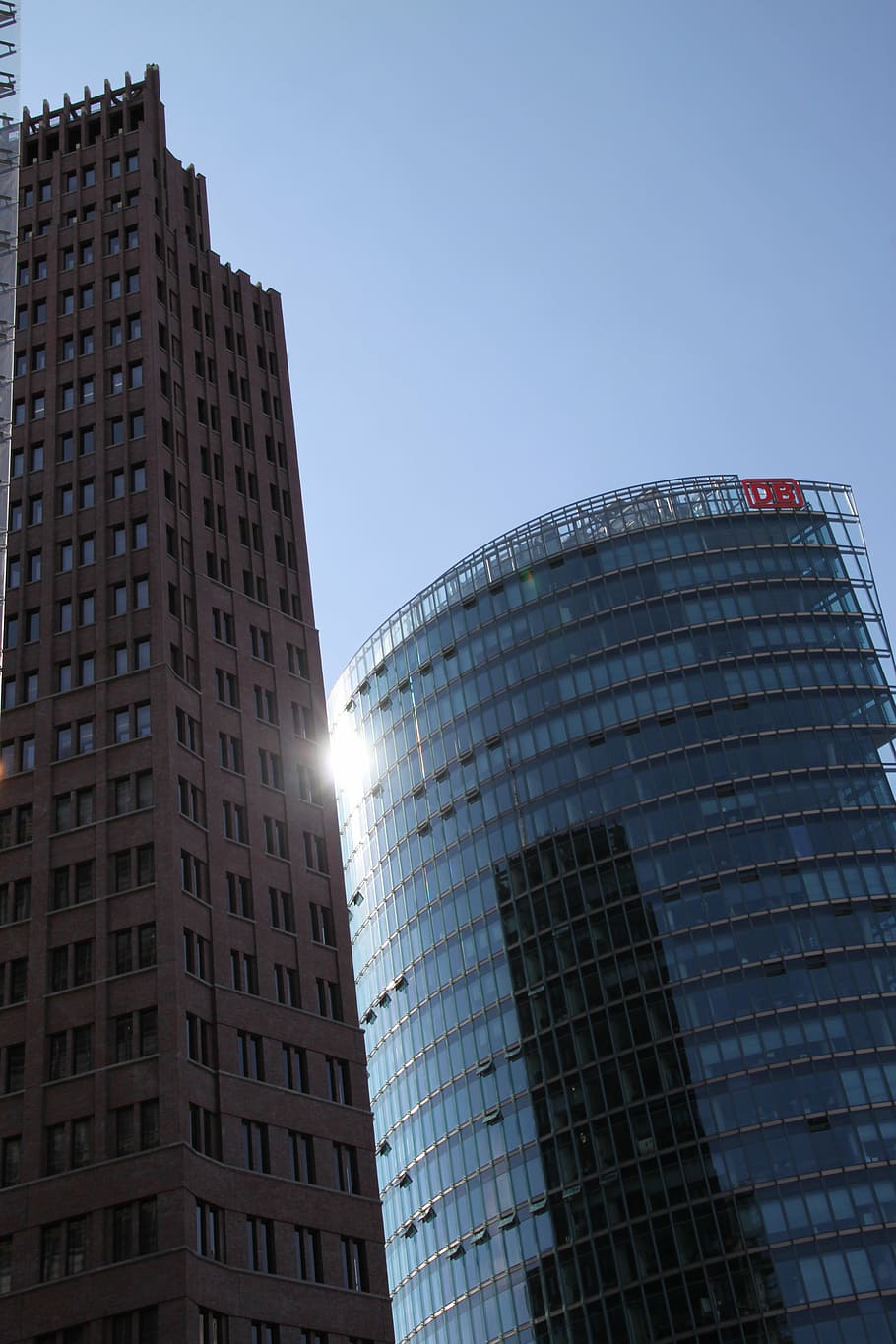 skyscraper, architecture, modern, city, silhouette, commercial building HD wallpaper