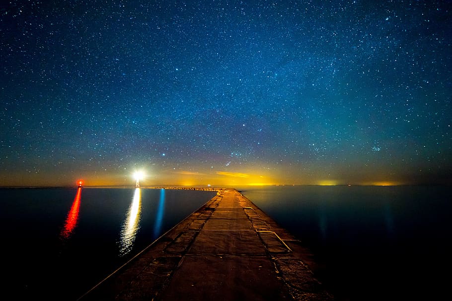 pier, lighthouse, water, shore, harbor, beacon, star - space HD wallpaper
