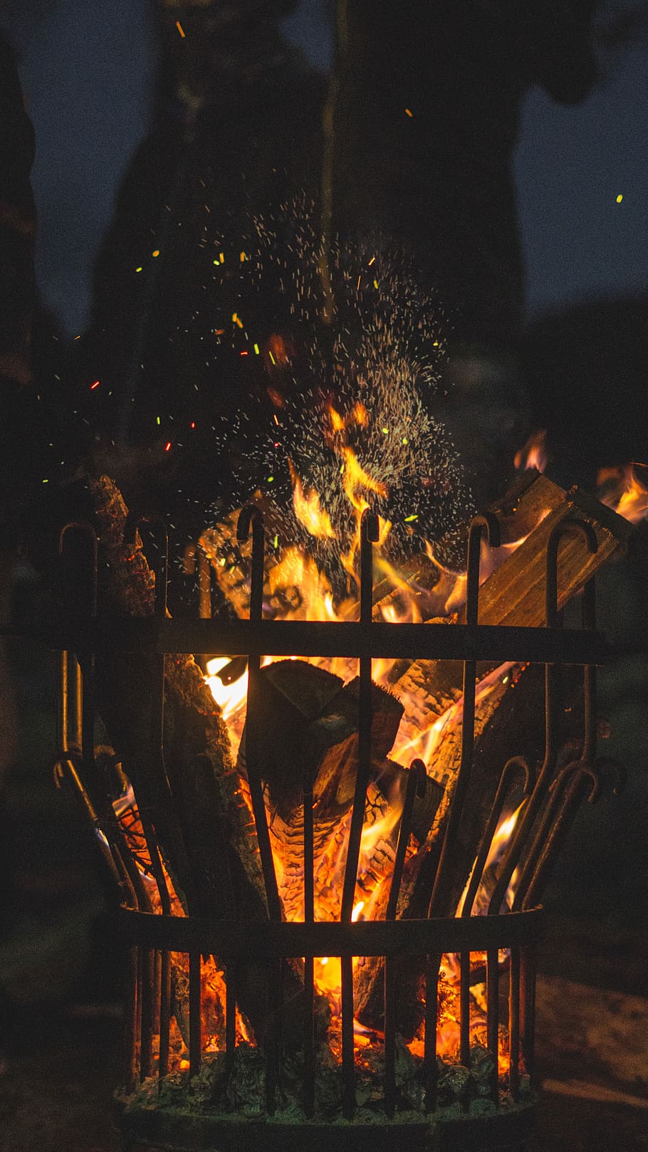 lighted bonfire, photo of bonfire on black screen, burning, grate HD wallpaper