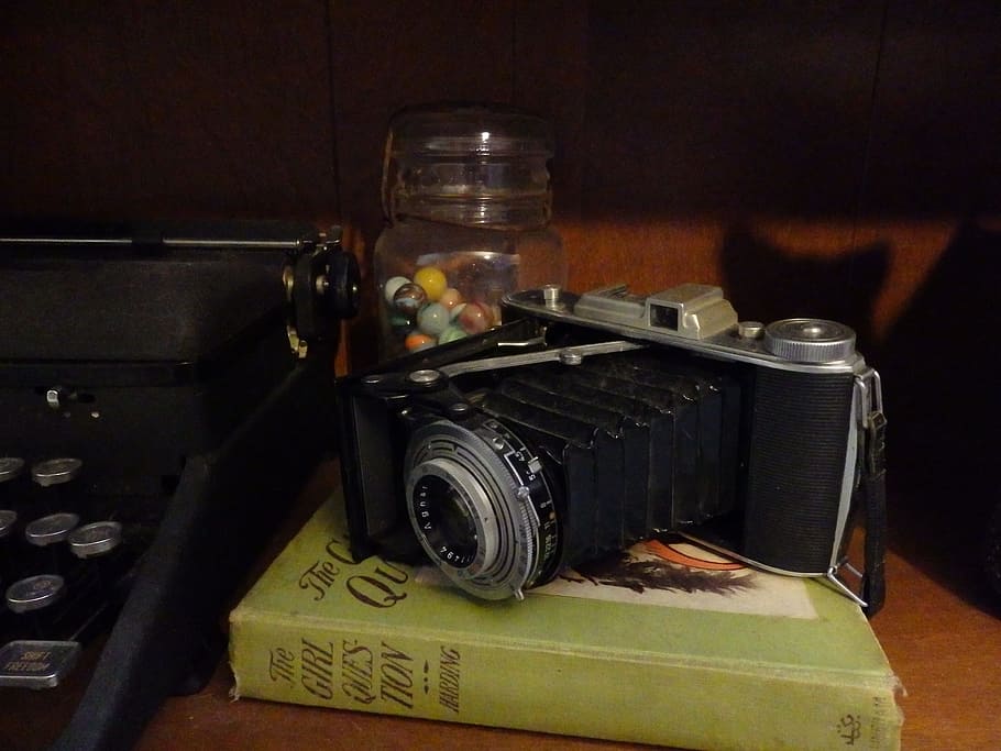 vintage, camera, book, marbles, typewriter, old, retro styled HD wallpaper