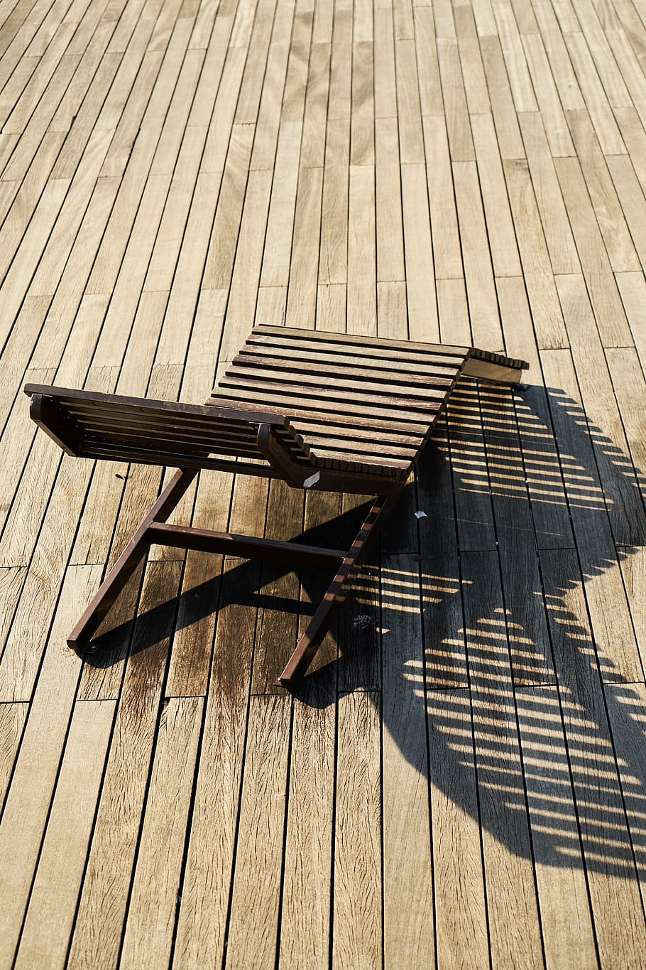 sunbeds, brown, shadow, summer, hot, light, peace, wood, composition HD wallpaper