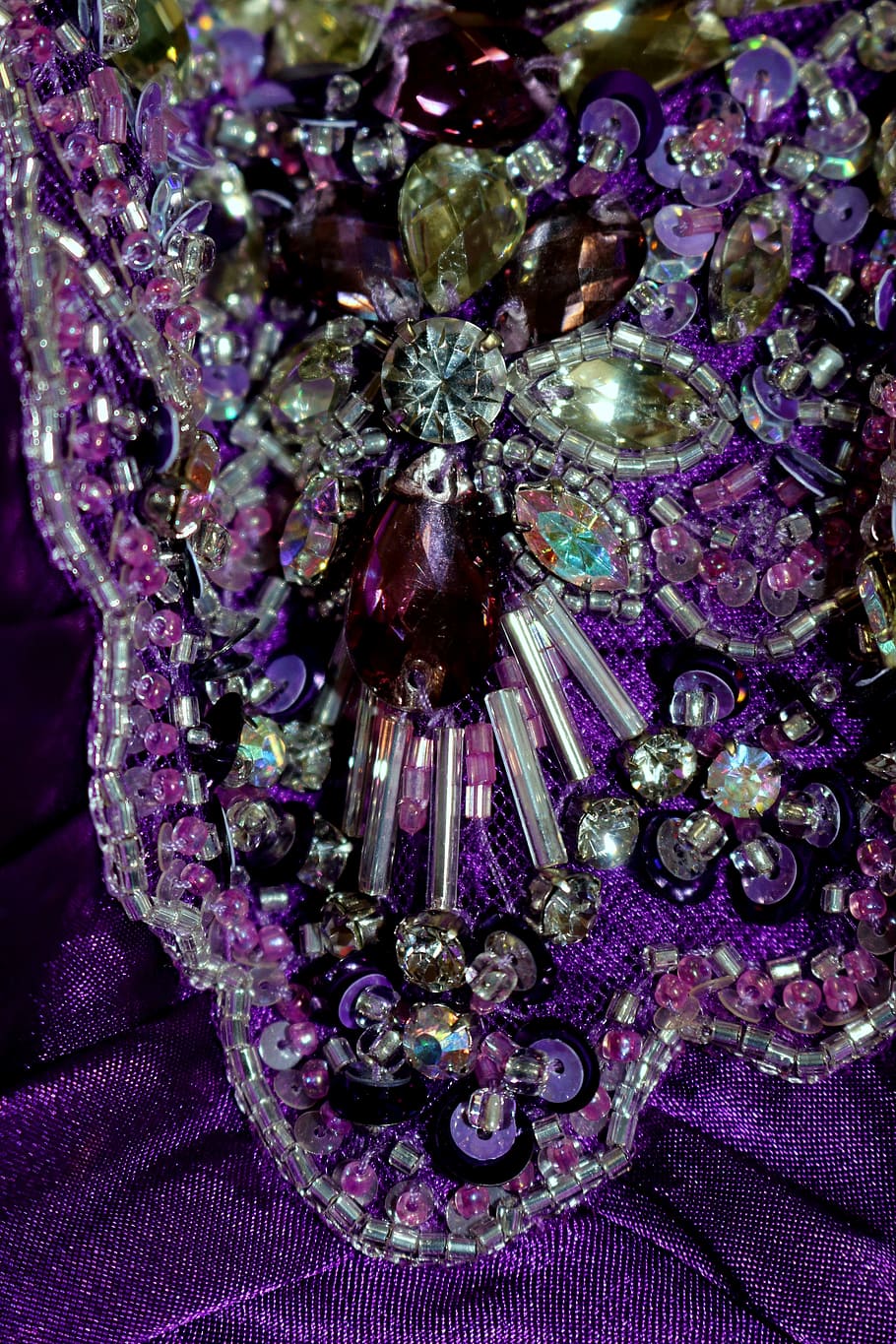 Beading, Beaded, Sequins, Sparkle, fashion, purple, beads, luxury HD wallpaper