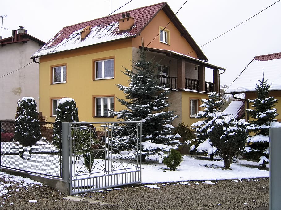 house, snow, yellow, germany, frost, architecture, house people HD wallpaper