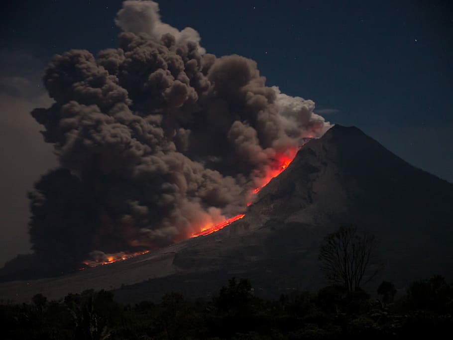 erupting volcano, volcano with lava explosion, eruption, indonesia, HD wallpaper