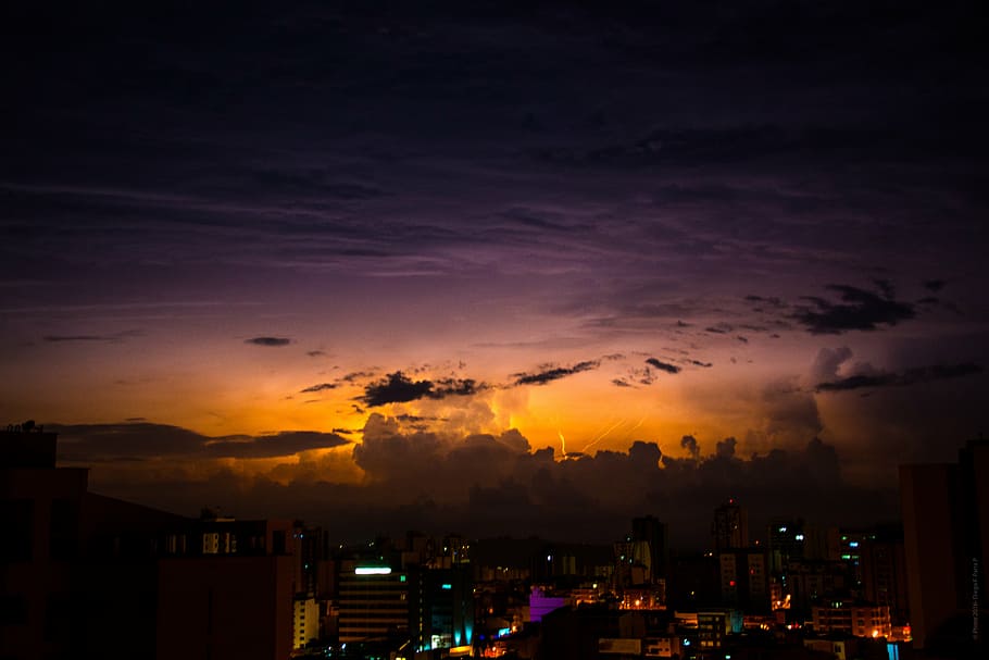 buildings, city, cityscape, clouds, dark, dark clouds, dawn HD wallpaper