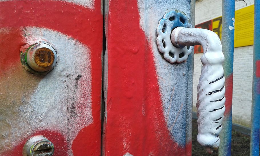 graffiti, door, handle, metal, red, safety, no people, close-up HD wallpaper
