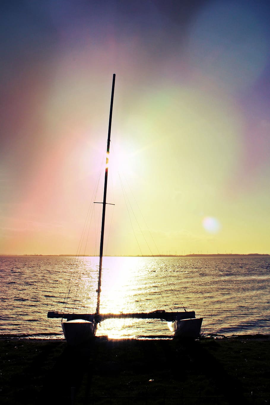 catamaran, mast, hull, boot, bokeh, water, lake, sun, winter, HD wallpaper