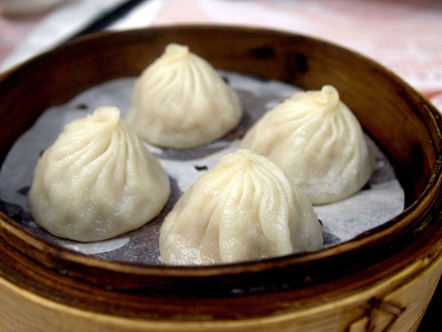 four steamed dumplings on brown bowl, hong kong, crystal jade, HD wallpaper