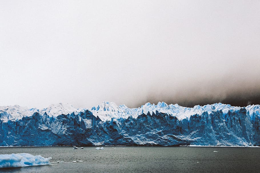 body of water with icebergs in the background, glacier, cloud HD wallpaper