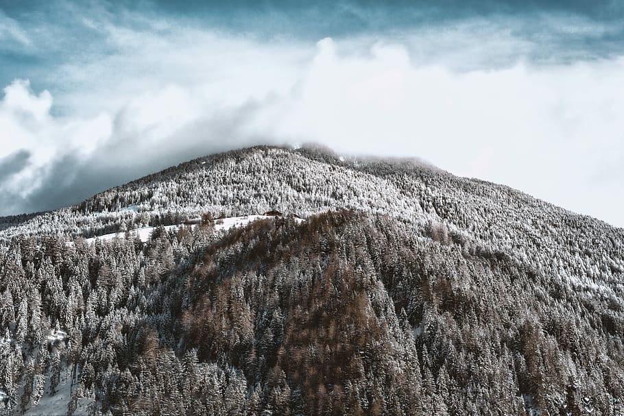 landscape photo of mountain, time lapse photography of avalanche coming from snowy mountain HD wallpaper