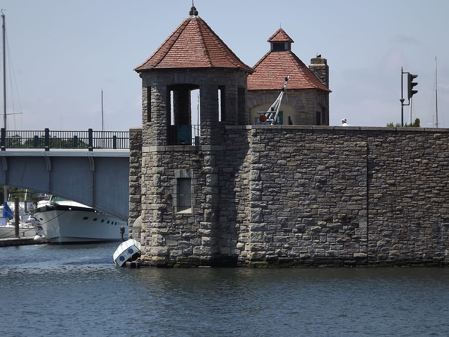 concrete bridge and boat, drawbridge, castle, castle gate, wall HD wallpaper