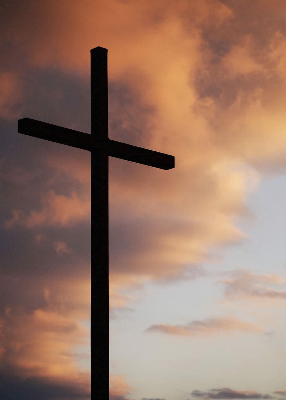 silhouette of large cross under orange sky, silhouette of cross, HD wallpaper
