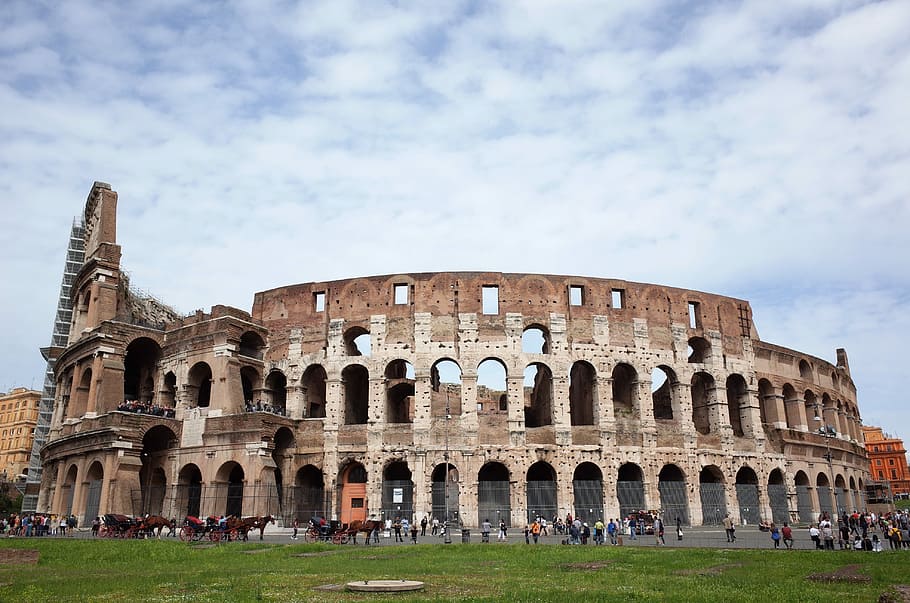 Frontal view of the Colosseum in Rome, Italy, architecture, building HD wallpaper