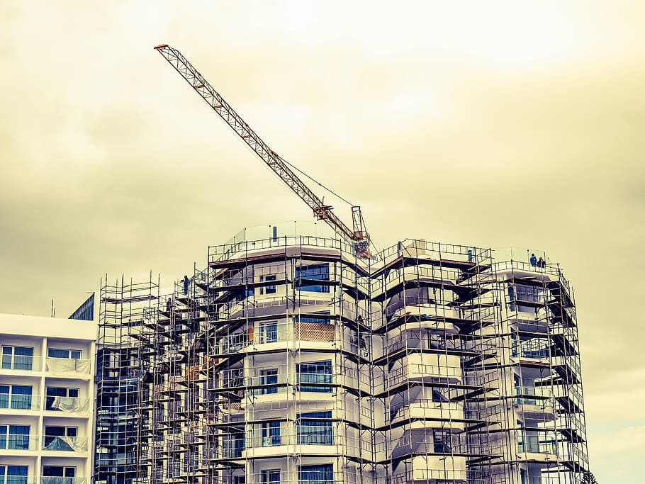crane on top of building, construction, building construction HD wallpaper