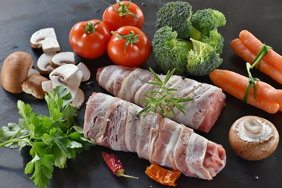 photo of bacon wrapped meat, pig, pork, pork tenderloin, rice, HD wallpaper