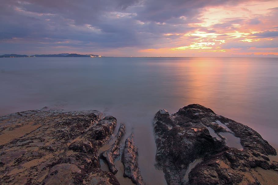 sea, dawn, nature, sky, calm, clouds, dusk, horizon, idyllic HD wallpaper