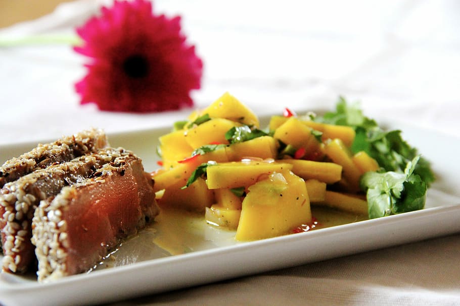 Delicious Fragrant salmon on a platter, fish, meat, public domain HD wallpaper