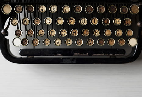 black typewriter, qwerty, pad, alphabets, ancient, author, data HD wallpaper
