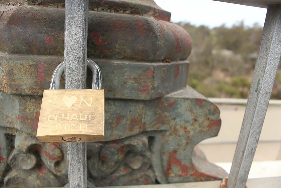 lock, love, romance, romantic, key, closed, bridge, text, hanging HD wallpaper