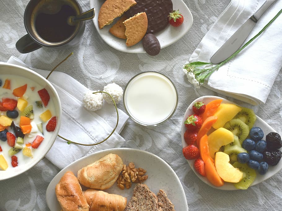 breakfast, food, flatlay, flat lay, milk, fruit, morning, berry HD wallpaper