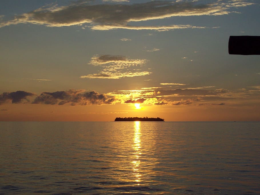 sunset, island, ocean, water, travel, tropical, scenic, paradise HD wallpaper
