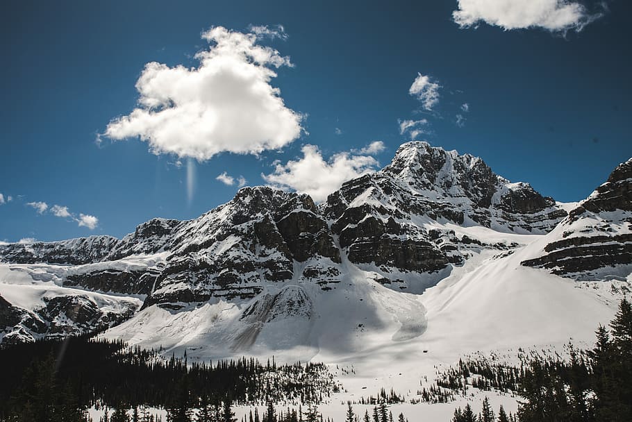 snow capped mountain under cloudy sky, landscape photography of snowy mountain under cloudy sky HD wallpaper