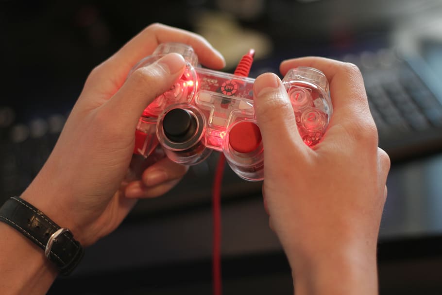 person playing game controller, gamer, hands, computer, pc HD wallpaper