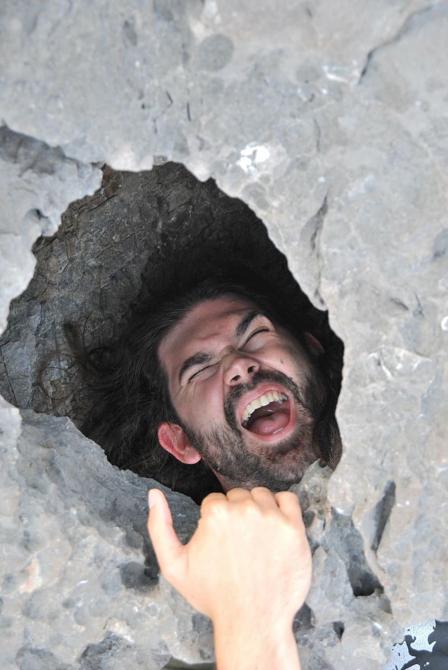 man, falling, hanging, screaming, afraid, stone, male, caucasian HD wallpaper