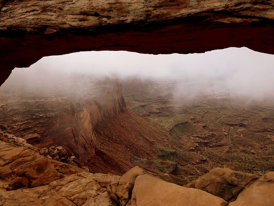 brown mountain covered with smoke, canyonlands, national, monument, HD wallpaper
