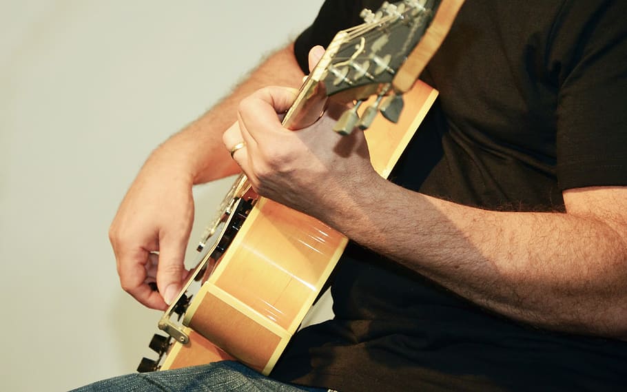 man playing acoustic guitar, play guitar, music, instrument, musical instrument, HD wallpaper