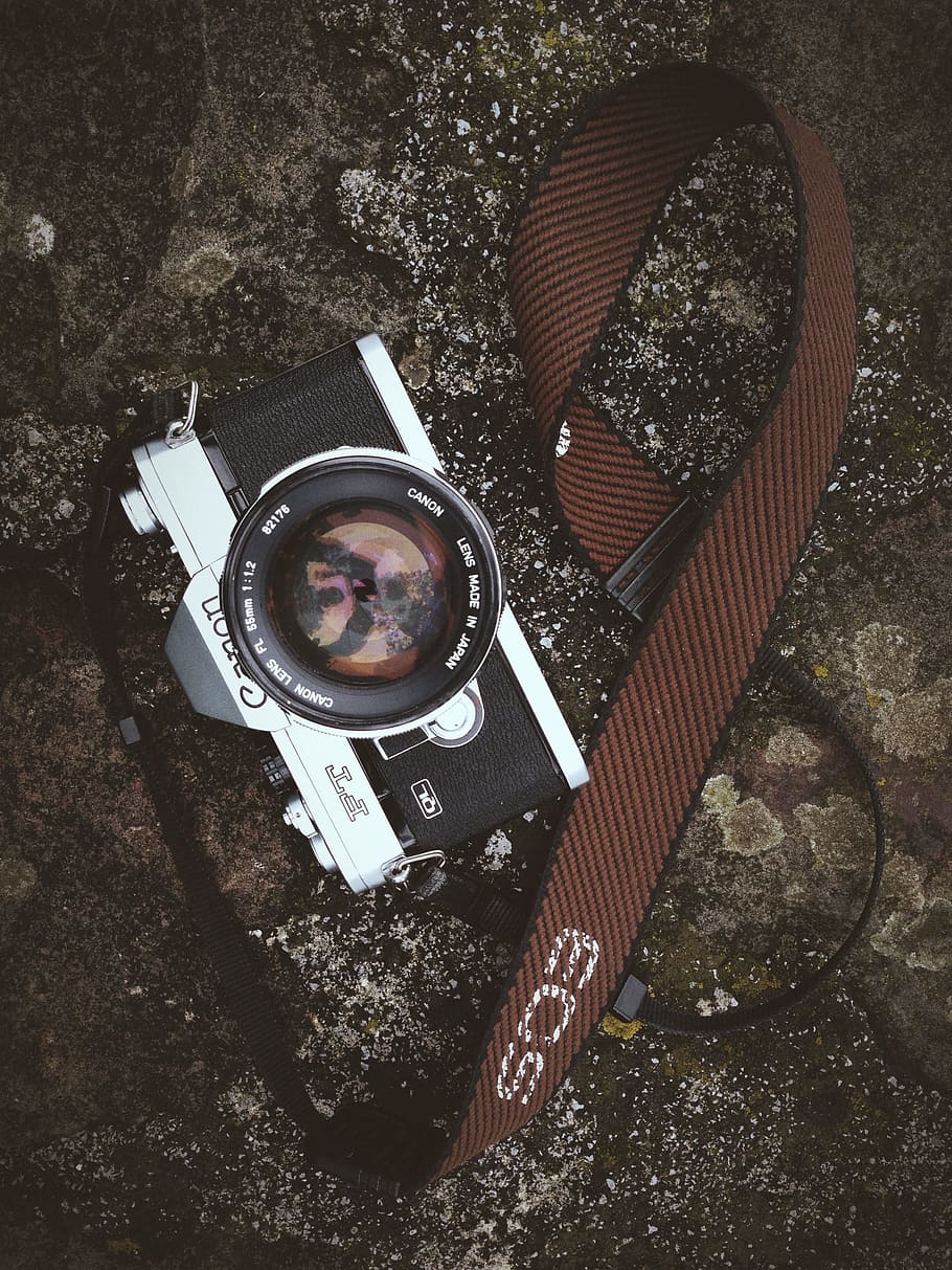 Retro Canon Camera, technology, camera - Photographic Equipment HD wallpaper