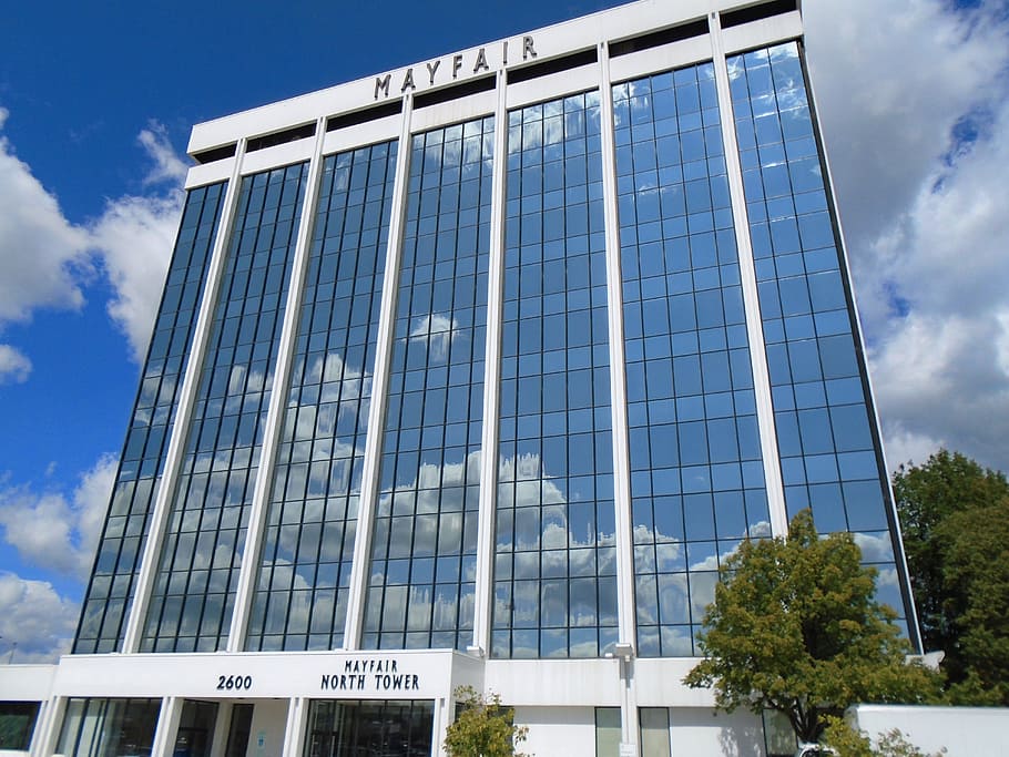 reflection, glass, building, architecture, blue, sky, clouds HD wallpaper