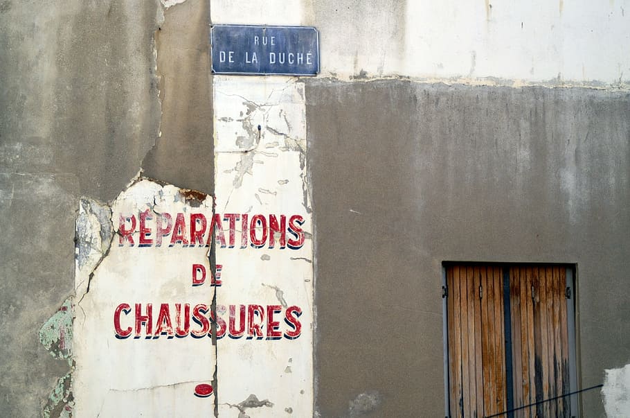 hauswand, wall, facade, old, cracks, text, communication, built structure HD wallpaper