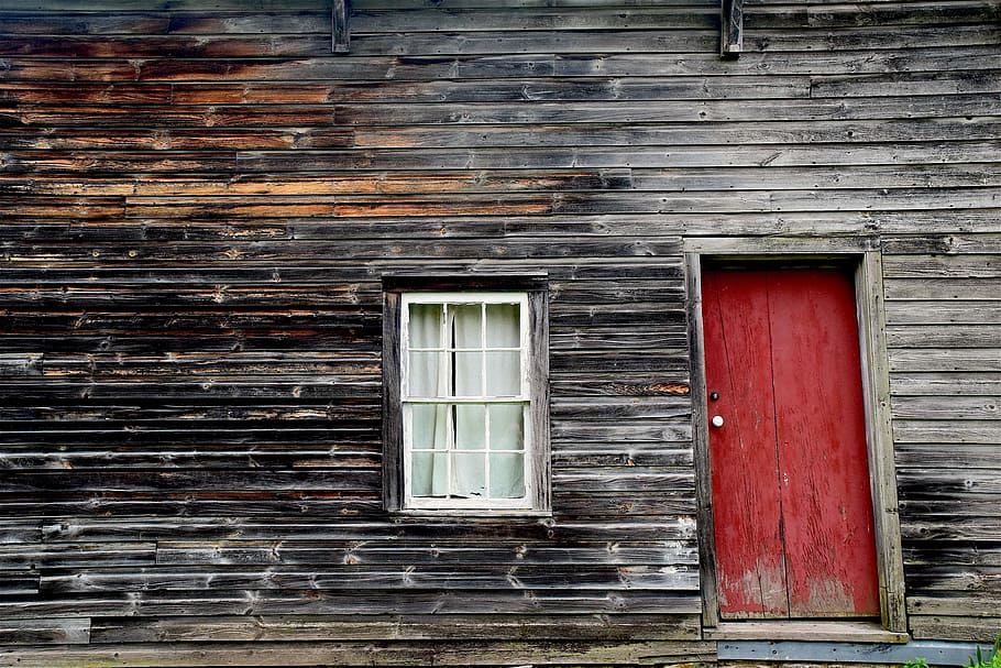red wooden door near window pane, rustic cabin, rural, nature HD wallpaper