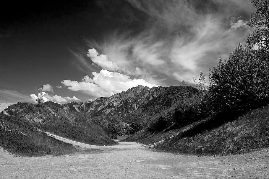 landscape, black and white, dramatic, alpine, mountains, armas HD wallpaper