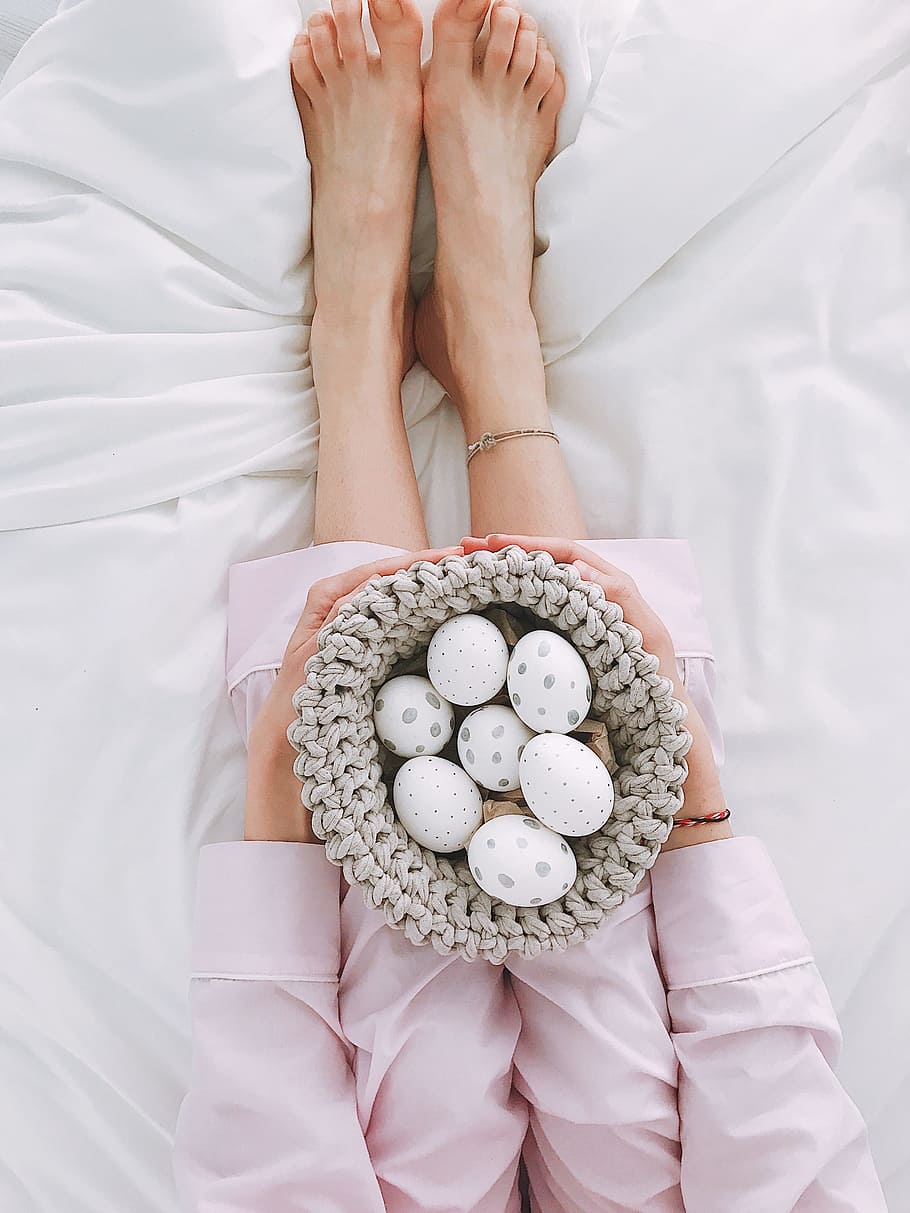 Woman Holding Gray Crochet Bowl With Seven Painted Eggs, adult, HD wallpaper