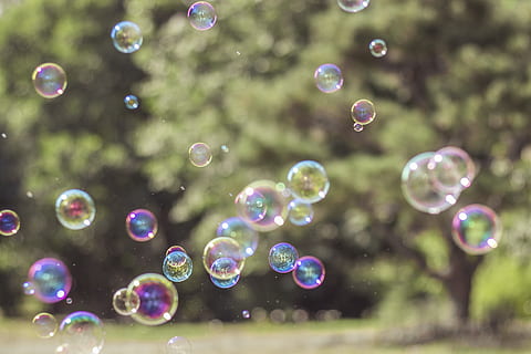 soap bubbles, colorful, flying, float, iridescent, fun, summer HD wallpaper